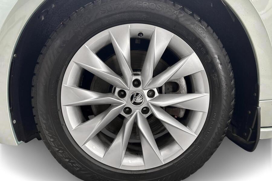 Skoda Enyaq vaihtoauto