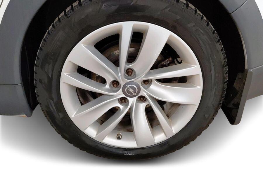 Opel Insignia vaihtoauto