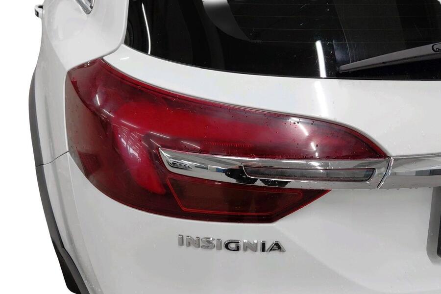 Opel Insignia vaihtoauto