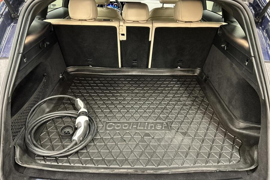 Mercedes-Benz EQC vaihtoauto