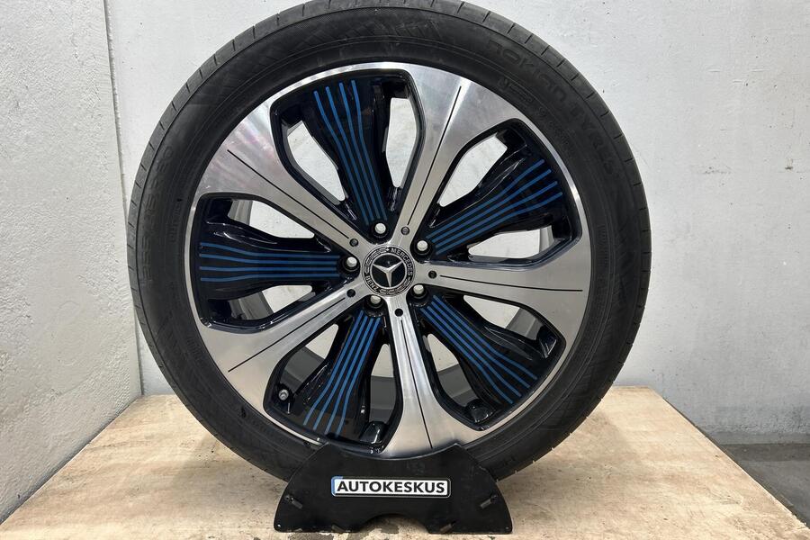 Mercedes-Benz EQC vaihtoauto