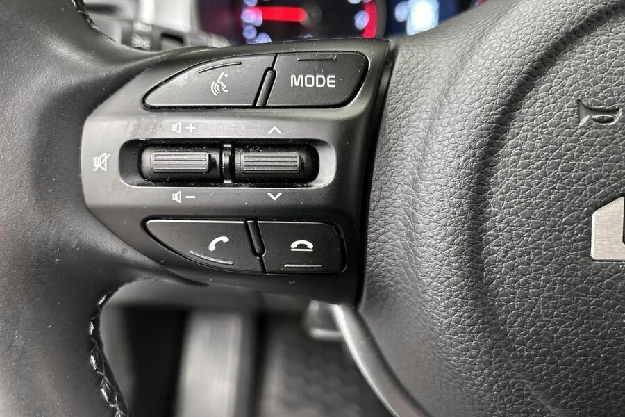 Kia Stonic vaihtoauto