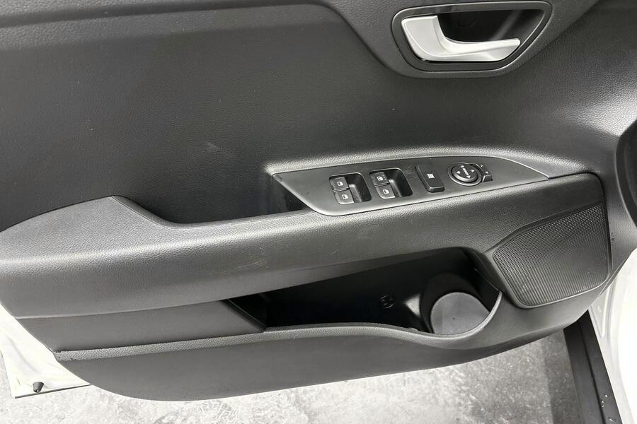 Kia Stonic vaihtoauto