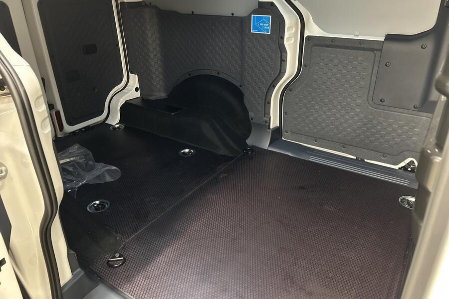 Kia PV5 Cargo vaihtoauto