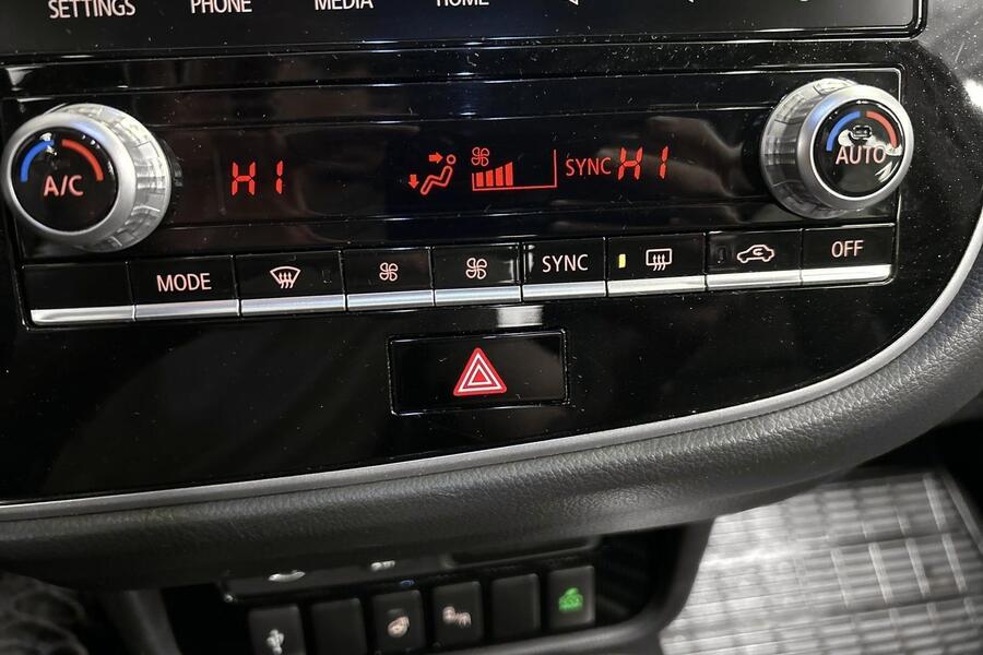 Mitsubishi Outlander PHEV vaihtoauto