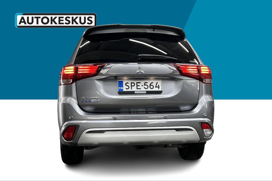 Mitsubishi Outlander PHEV vaihtoauto
