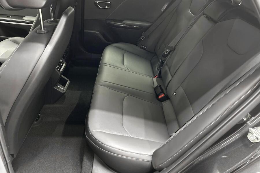Kia K4 vaihtoauto