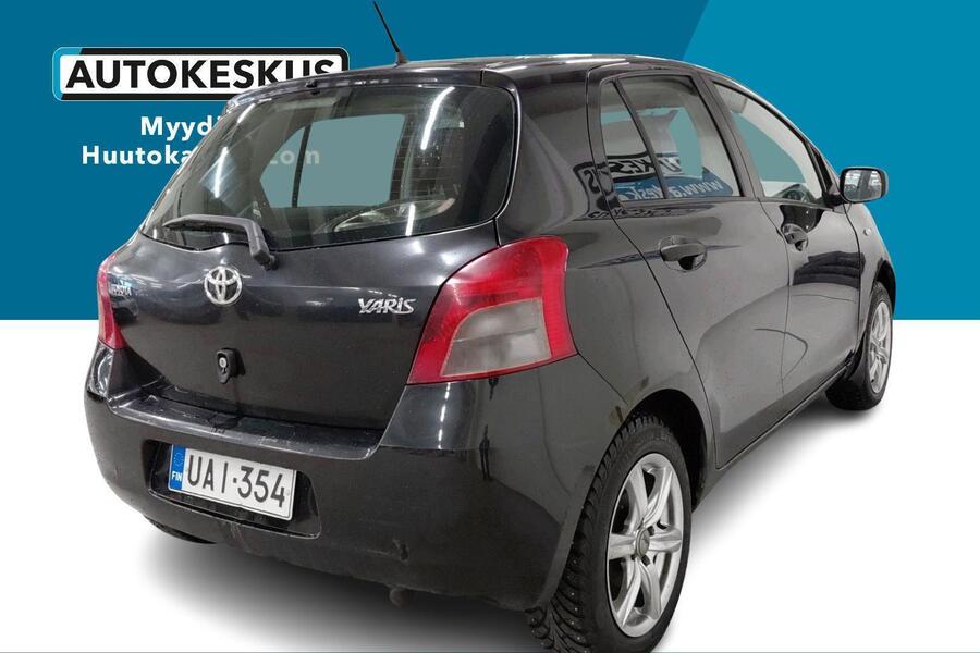 Toyota Yaris vaihtoauto