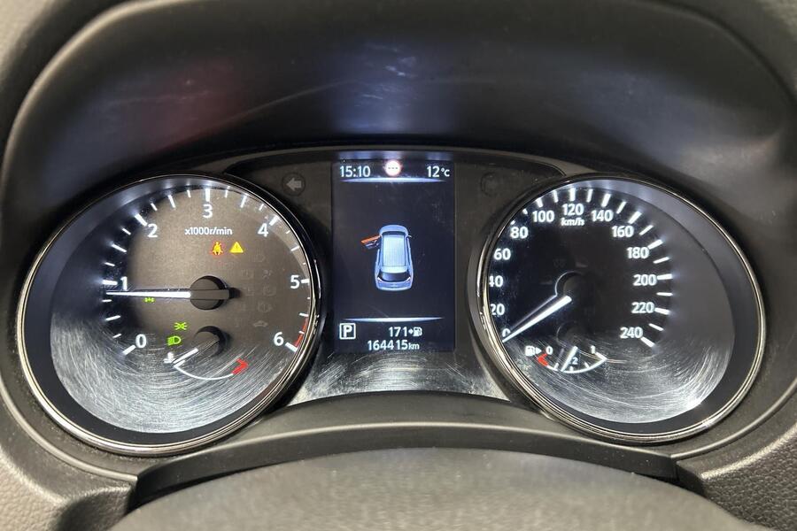 Nissan X-Trail vaihtoauto