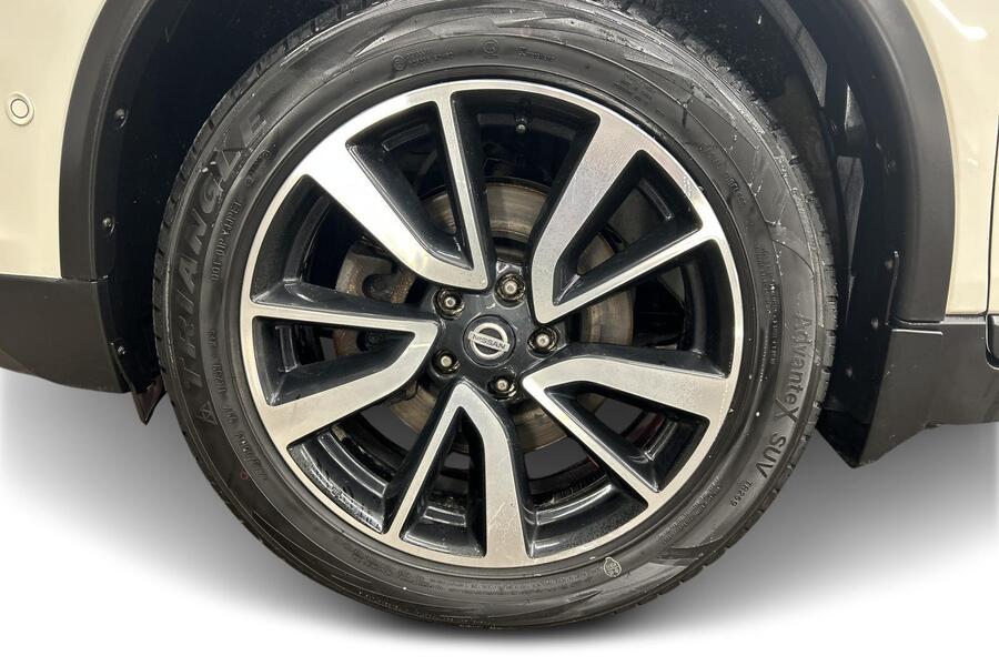 Nissan X-Trail vaihtoauto