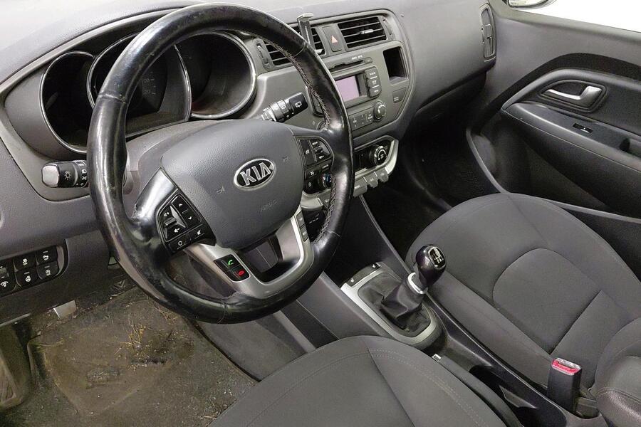 Kia Rio vaihtoauto