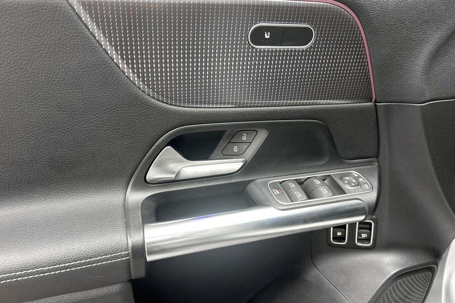 Mercedes-Benz GLA vaihtoauto