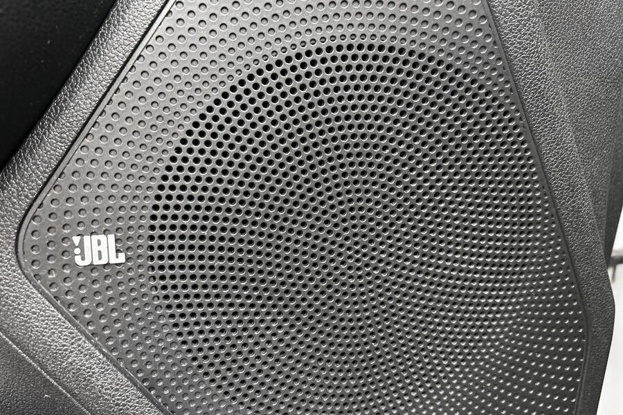 Kia Niro plug-in vaihtoauto