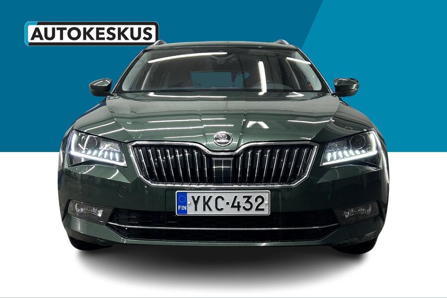 Skoda Superb vaihtoauto