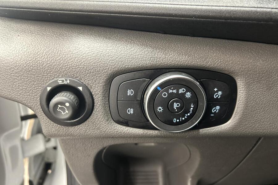 Ford Transit vaihtoauto