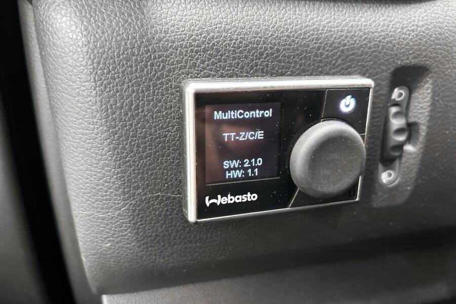 Nissan NV400 vaihtoauto