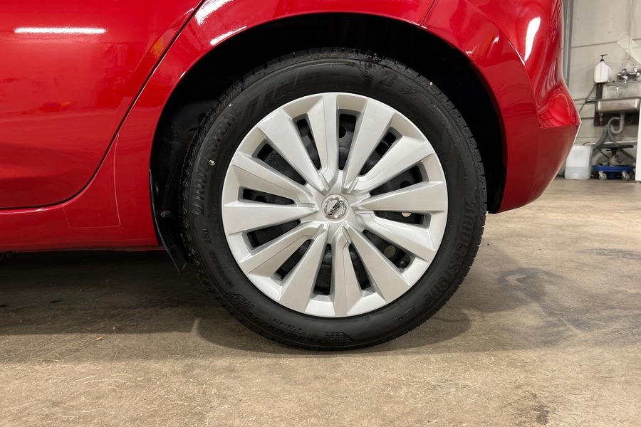 Nissan Micra vaihtoauto