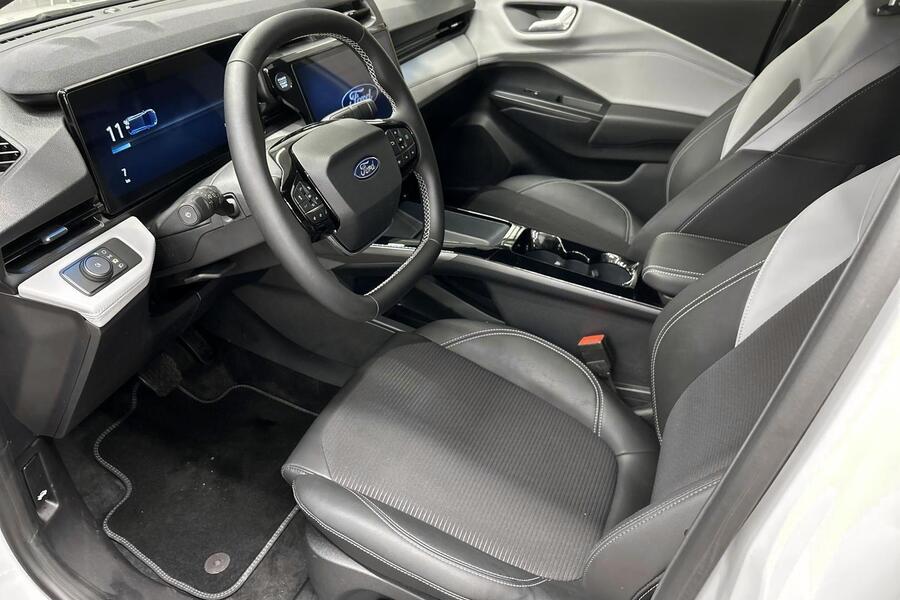 Ford Puma Gen-E vaihtoauto