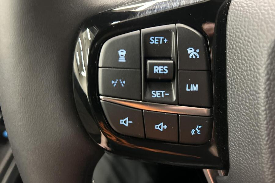 Ford Puma Gen-E vaihtoauto