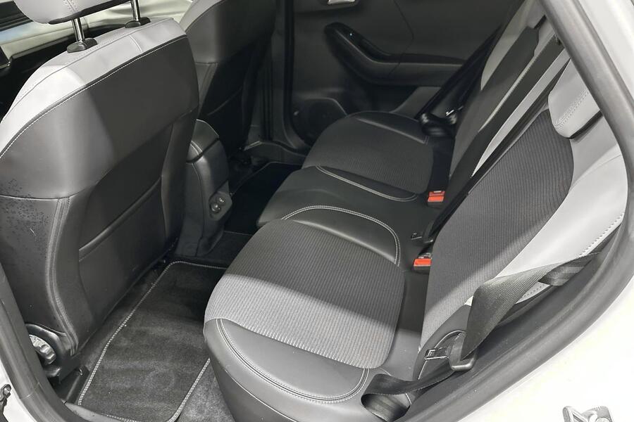 Ford Puma Gen-E vaihtoauto