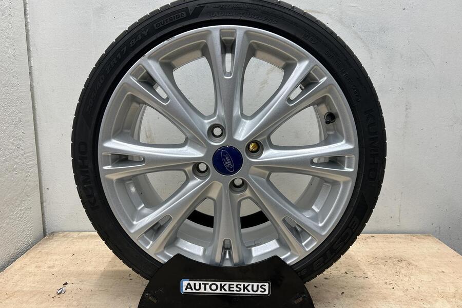 Ford Fiesta vaihtoauto