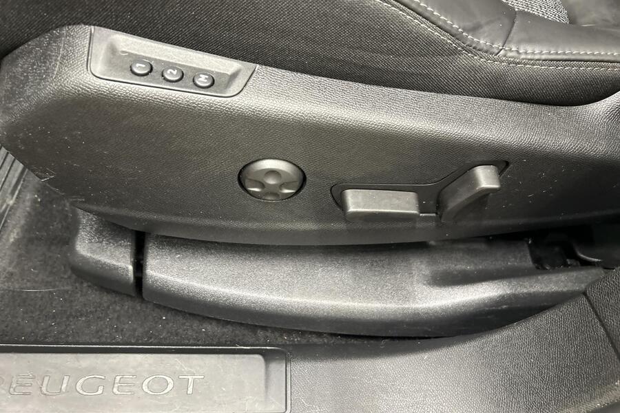 Peugeot 3008 vaihtoauto