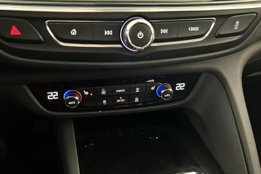 Opel Insignia vaihtoauto