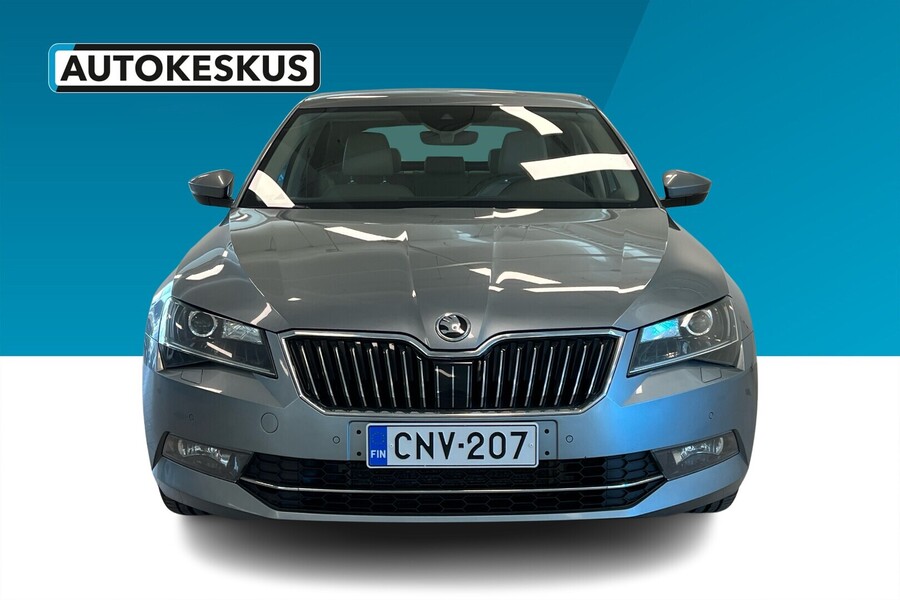 Skoda Superb vaihtoauto
