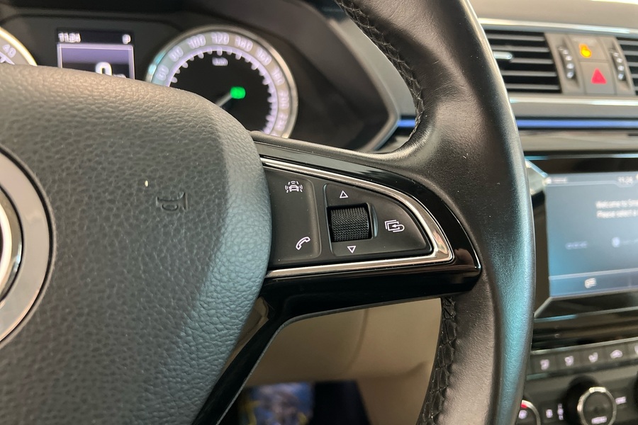 Skoda Superb vaihtoauto