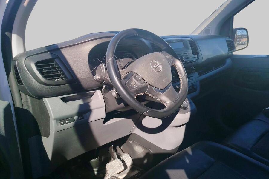 Opel Vivaro vaihtoauto