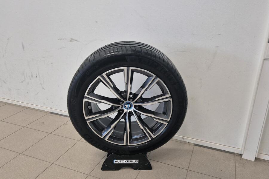 BMW X5 vaihtoauto