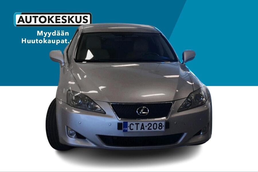 Lexus IS vaihtoauto