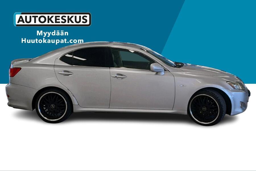 Lexus IS vaihtoauto