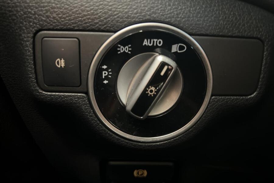 Mercedes-Benz CLA-sarja vaihtoauto