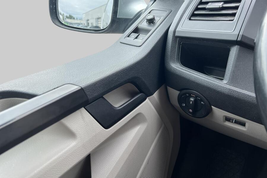 Volkswagen Transporter vaihtoauto