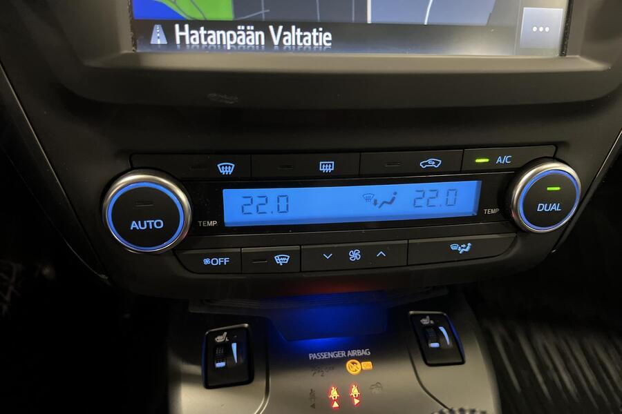 Toyota Avensis vaihtoauto