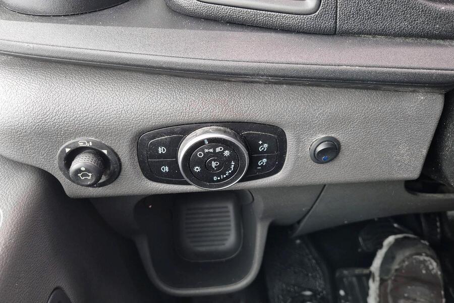 Ford Transit vaihtoauto