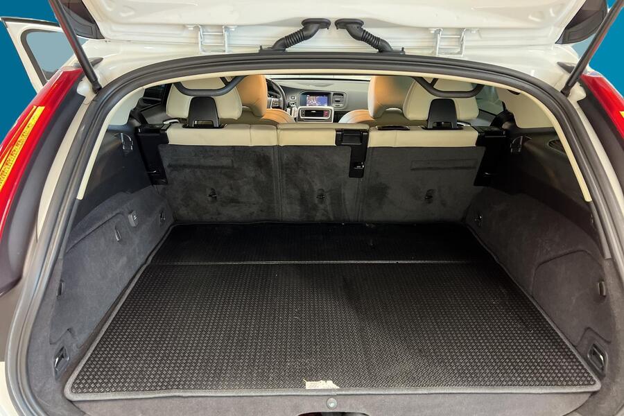 Volvo V60 vaihtoauto