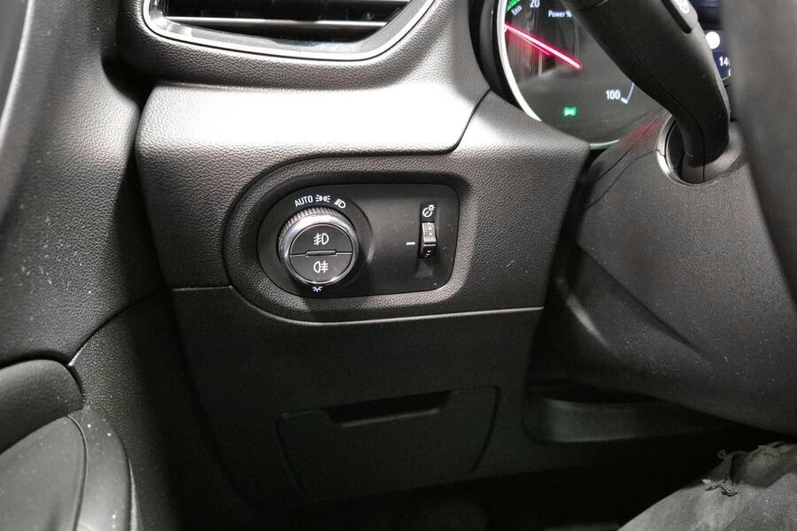 Opel Grandland X vaihtoauto