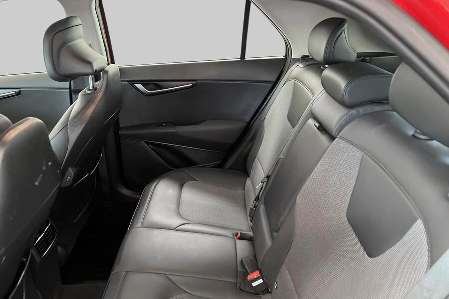 Kia Niro vaihtoauto