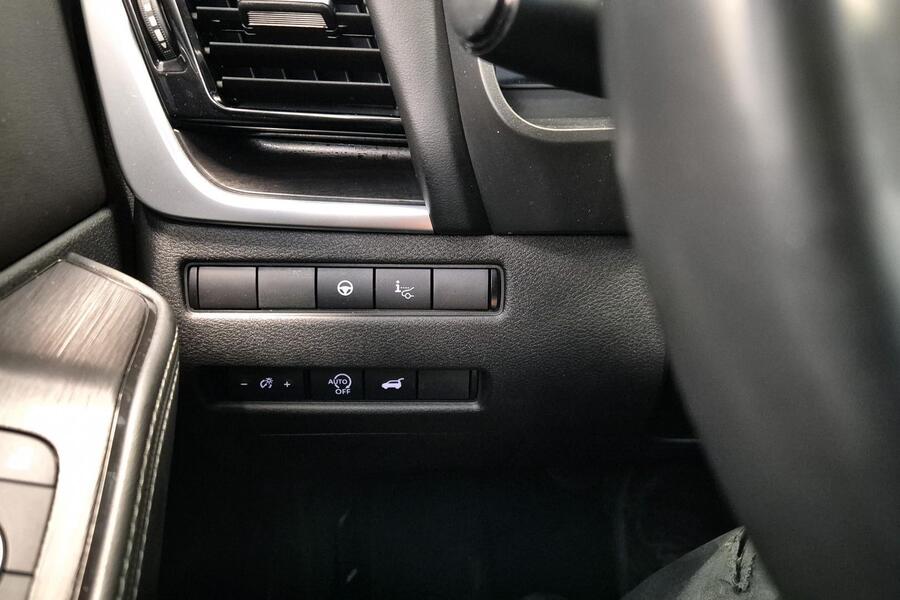 Nissan X-Trail vaihtoauto