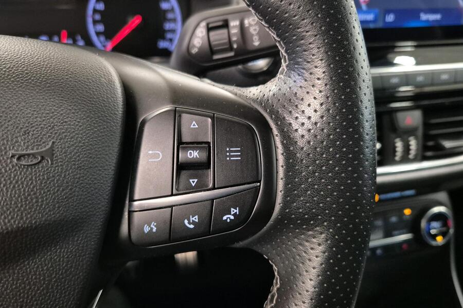 Ford Fiesta vaihtoauto