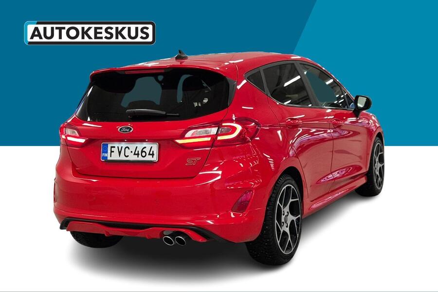 Ford Fiesta vaihtoauto
