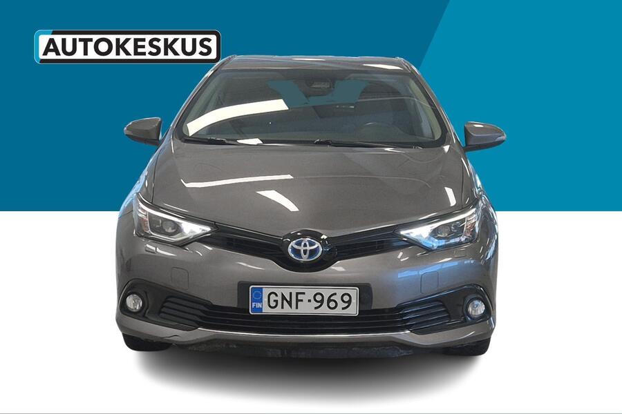 Toyota Auris vaihtoauto