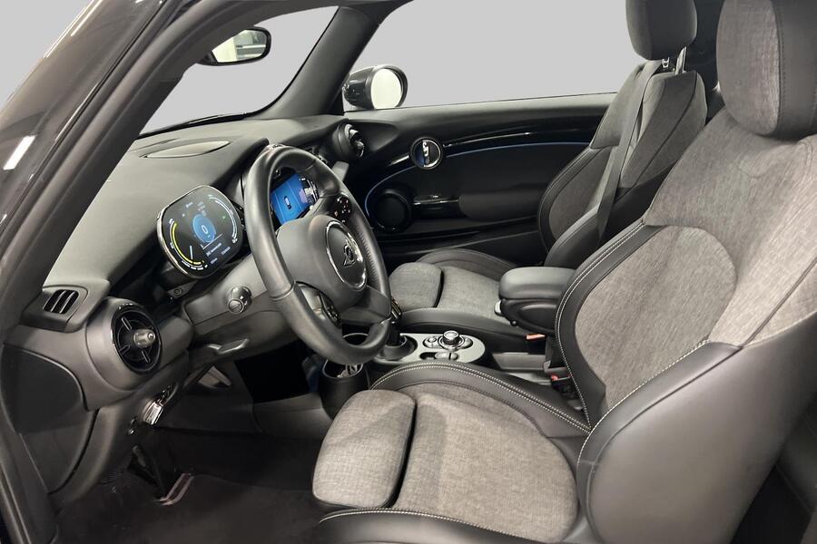 Mini Hatchback vaihtoauto