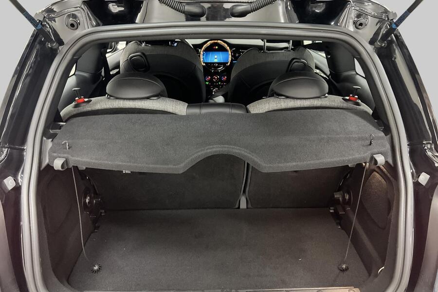 Mini Hatchback vaihtoauto