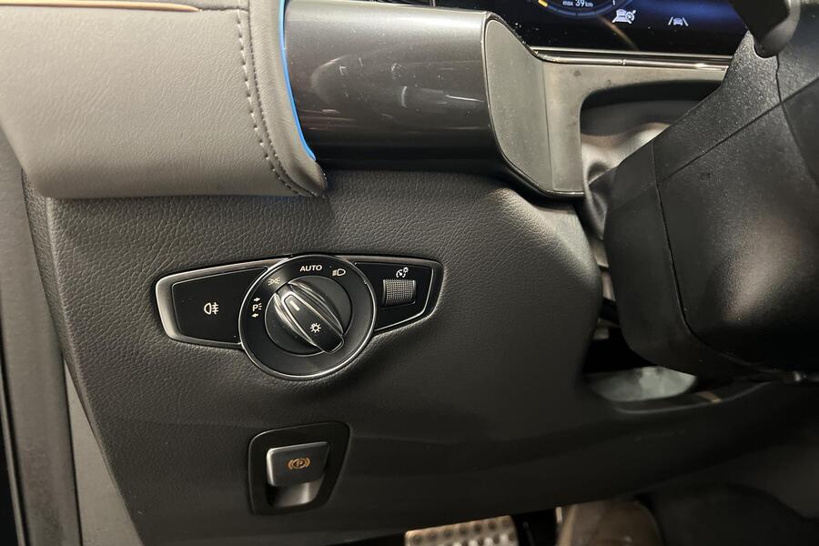 Mercedes-Benz EQC vaihtoauto