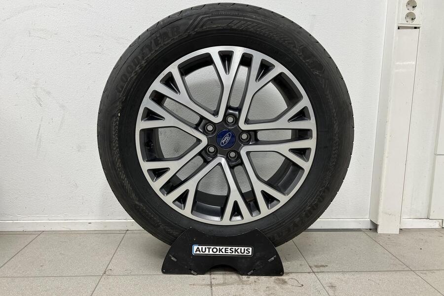 Ford Kuga vaihtoauto