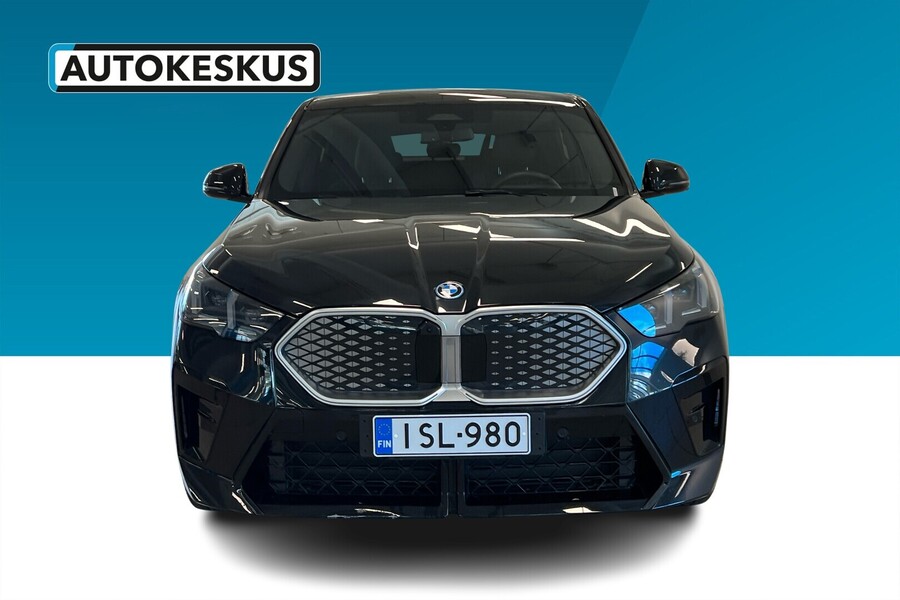 BMW iX2 vaihtoauto