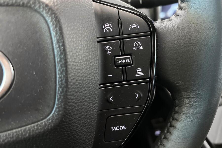 Toyota bZ4X vaihtoauto